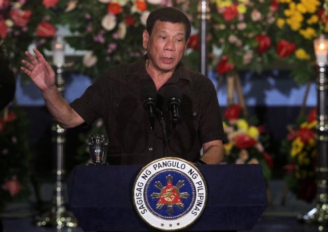 TT Philippines quyết diệt nhóm khủng bố chặt đầu con tin - 1