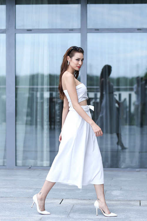 Học "cô gái sexy nhất The Face" mặc chất trong ngày hè - 5