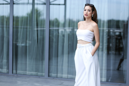 Học "cô gái sexy nhất The Face" mặc chất trong ngày hè - 6
