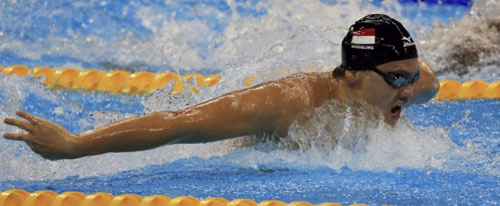 Kình ngư Singapore lập kì tích, mơ lật Phelps 100m bướm - 1