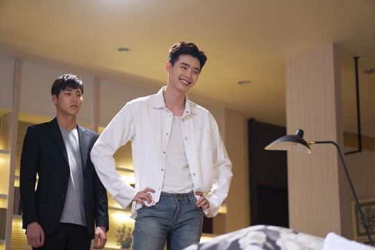 Loạt hình khiến fan mê mệt xạ thủ số một màn ảnh - 10