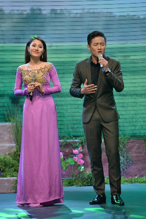 Hồ Văn Cường gây xúc động khi song ca với Phi Nhung - 7
