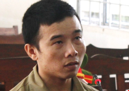 Vận chuyển súng từ Campuchia về Tây Ninh, nhận 5 năm tù - 1