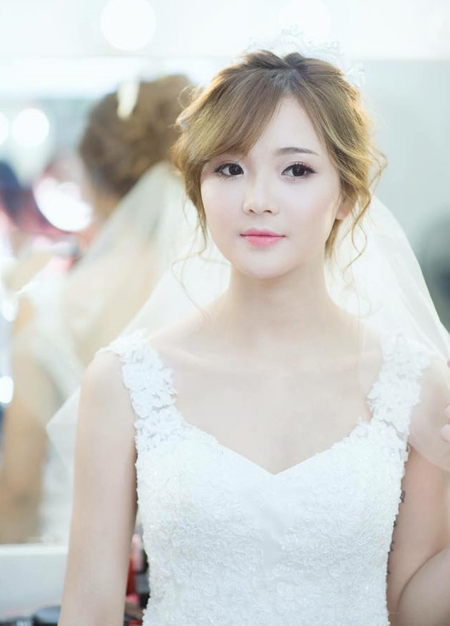 9X "dân tộc" đẹp mướt mọng như cà chua chín đỏ - 6