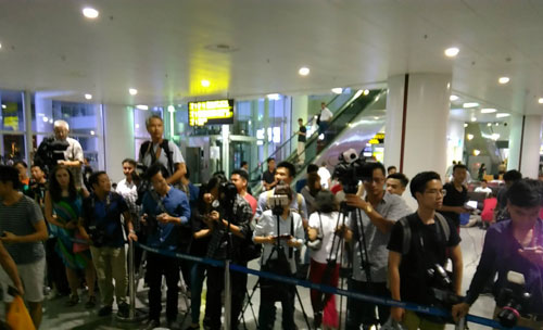 Hân hoan đón người hùng Hoàng Xuân Vinh về nước - 6