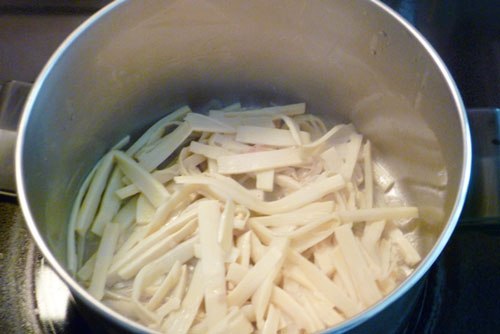 Cách luộc măng giúp bà nội trợ loại bỏ hết độc tố và hóa chất - 2