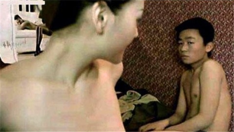 Bất ngờ với tài sản nứt đố đổ vách của "trai xấu nhất Cbiz" - 2