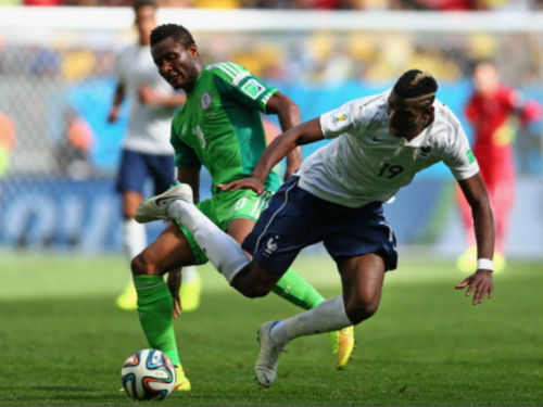 Tin HOT tối 17/8: Mourinho “gặp kín” Balotelli - 2