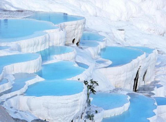 Bể nước nhiệt Pamukkale, Thổ Nhĩ Kỳ.
