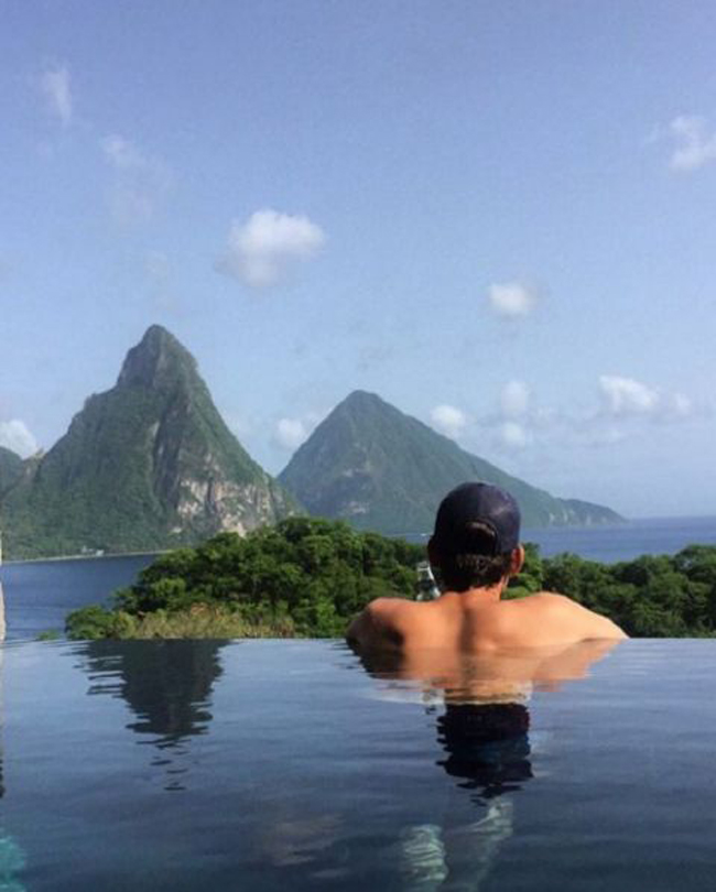 Bể bơi&nbsp;Jade Mountain, St Lucia.
