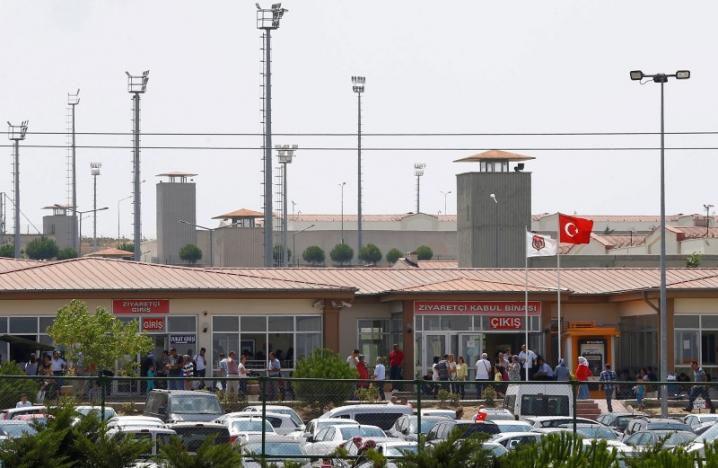 Thổ Nhĩ Kỳ thả 38.000 tù nhân để giam quân đảo chính - 1