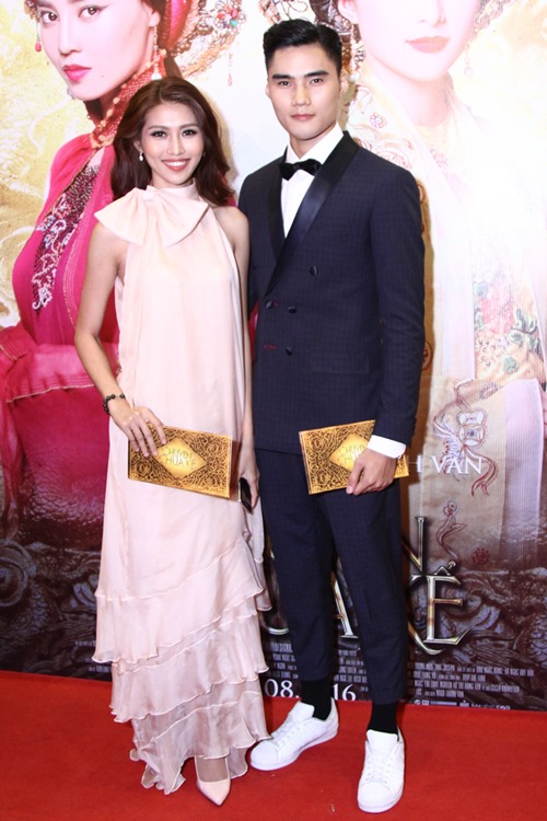 Tăng Thanh Hà quá xinh đẹp sau hơn 1 năm sinh con - 10