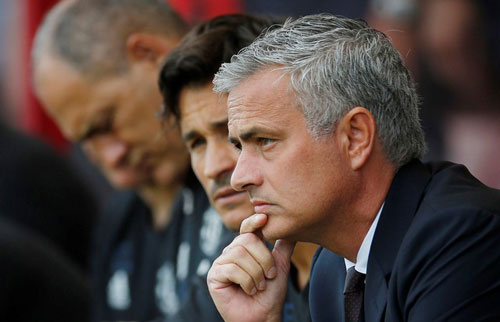 Tin HOT tối 19/8: Chán MU, Schweinsteiger tìm thú vui mới - 2