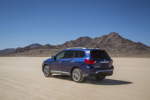 Những nâng cấp đáng giá của Nissan Pathfinder 2017 - 4