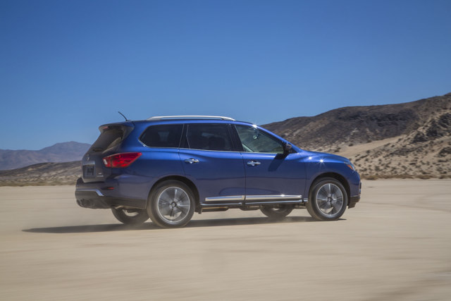 Những nâng cấp đáng giá của Nissan Pathfinder 2017 - 3