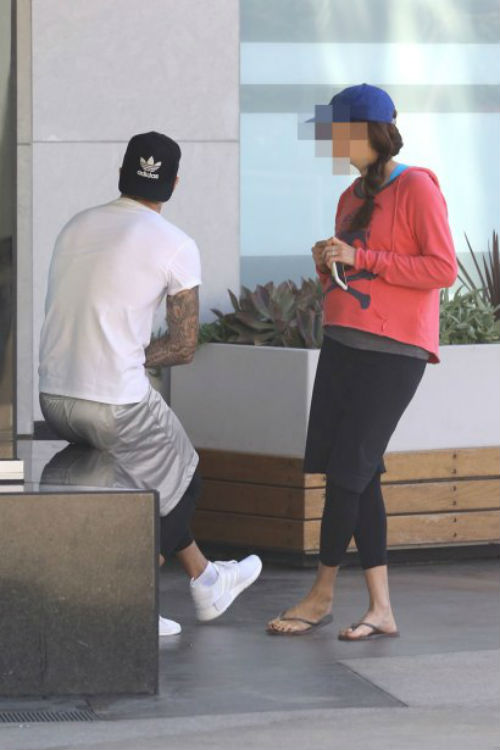 Tin HOT tối 21/8: Liverpool sắp lắm tiền hơn cả Man City - 2