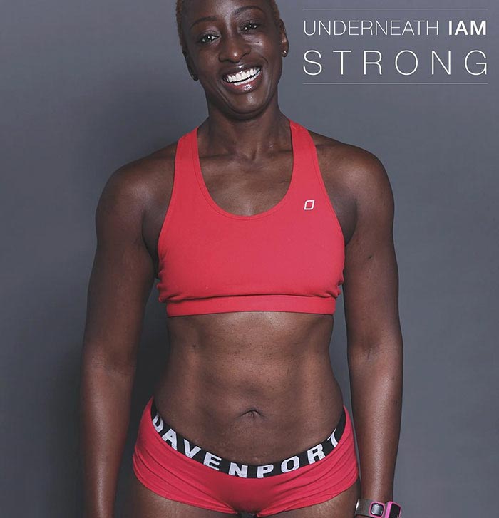 Ngắm vẻ đẹp của người phụ nữ bên trong bộ quần áo - 4