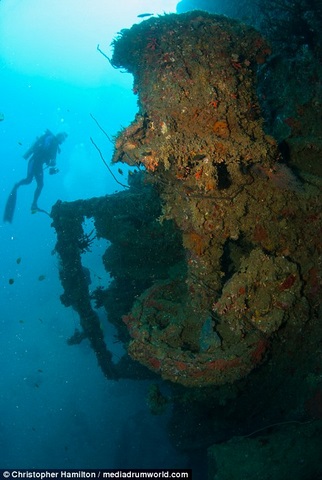 Khám phá tàu chiến Mỹ 13.000 tấn chìm sâu dưới biển - 6