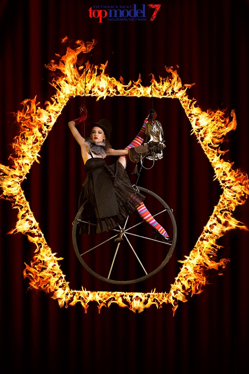 Hot boy Next Top "phiêu" cùng đại bàng hớp hồn fan nữ - 2