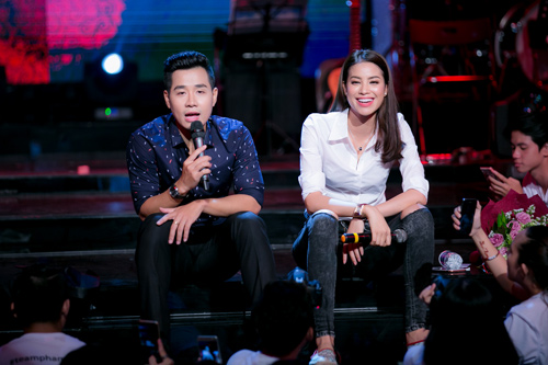 Phạm Hương hát "Sau tất cả" tặng 500 fan - 6