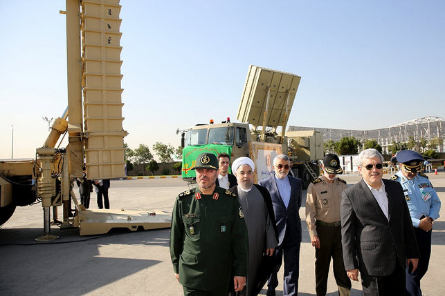 Iran tiết lộ hệ thống phòng không tự sản xuất đầu tiên - 1