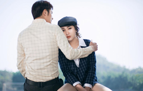 "Cô ta dụ dỗ, mồi chài và giăng bẫy anh" - 1