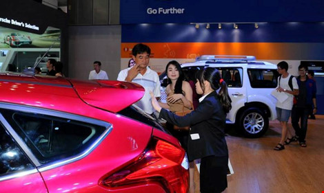 Thuế tăng khiến người Việt giảm mua ô tô nhập khẩu - 1