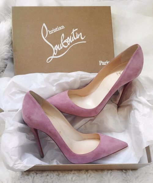 15 đôi giày đẹp như mơ khiến mọi cô gái muốn sở hữu - 1
