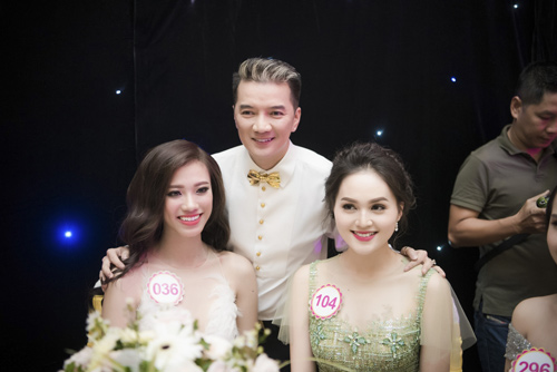 Nhan sắc kiều diễm của thí sinh Hoa hậu VN ở dạ tiệc - 2