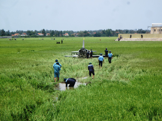 Vụ rơi máy bay ở Phú Yên: Do hỏng động cơ - 1