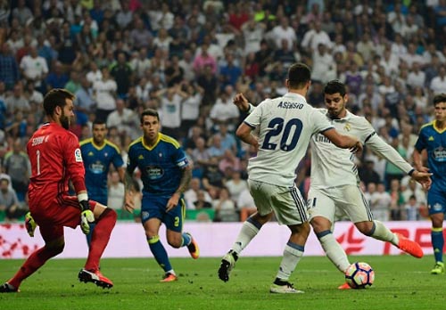 Real Madrid - Celta Vigo: Gian nan trên đất nhà - 1