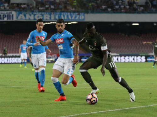 Napoli - Milan: 6 bàn thắng và 2 thẻ đỏ - 1