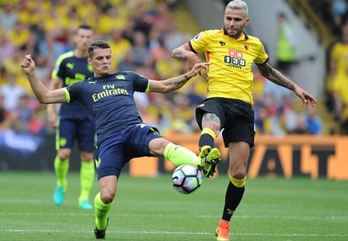 Granit Xhaka: Chiếc khiên biết phản đòn của Arsenal - 1