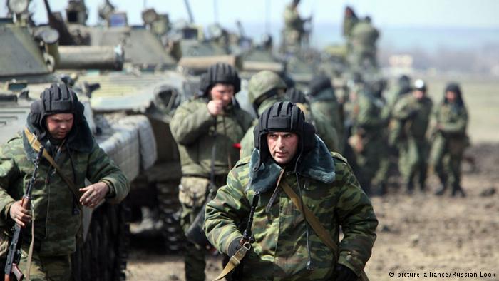 Hơn 40.000 quân Nga tập kết gần biên giới Ukraine - 1