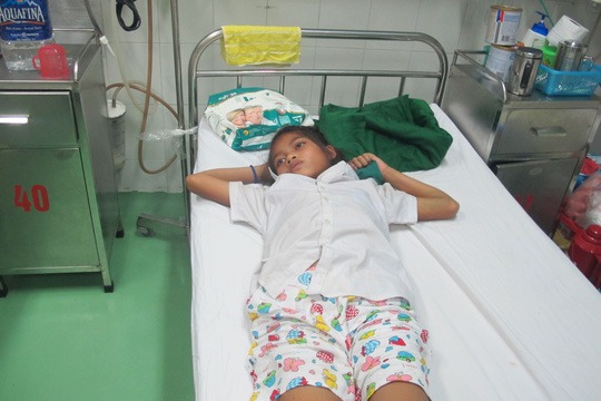 Bệnh viện mượn huyết thanh để cứu sống bé gái - 1