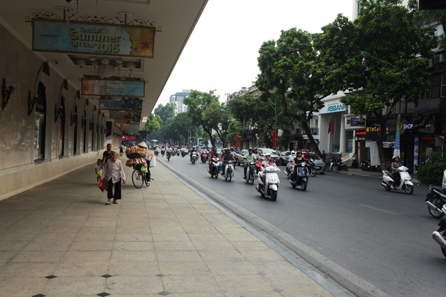 Ngắm phố quanh Hồ Gươm trước ngày thành &#34;không gian đi bộ&#34; - 8