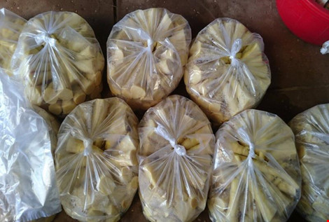 Ngâm măng trong hóa chất để "phục vụ" dân TP.HCM - 2