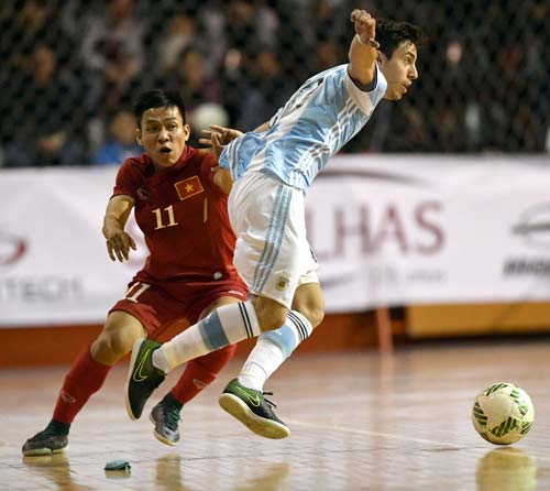 Tuyển futsal Việt Nam thua ngược Argentina - 5