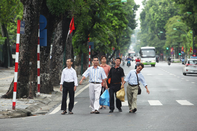 Một Hà Nội vắng vẻ, yên bình trong ngày Quốc Khánh - 12