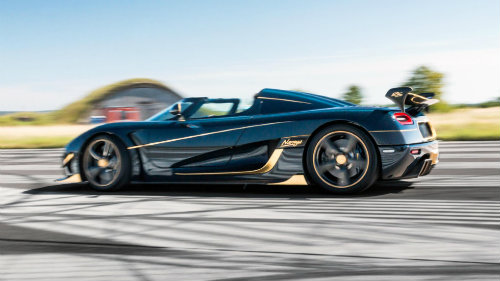 Phát sốt với Koenigsegg Agera RS Naraya mạ vàng, đính kim cương - 5