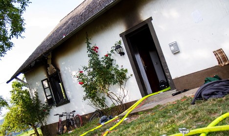 Đức: Châm lửa đốt vợ, chồng cháy thành than - 1