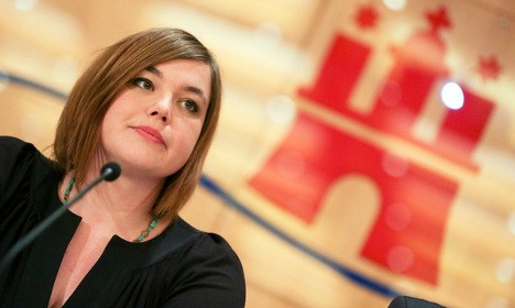 Bộ trưởng Ấn Độ bị cách chức vì rò rỉ clip sex - 2