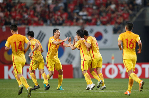 Báo chí Trung Quốc “nổ” tưng bừng về tham vọng World Cup - 1