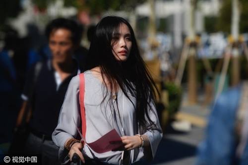 Tân sinh viên nghệ thuật TQ hút hồn ngày nhập học - 6