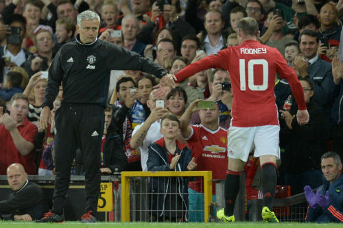 MU: Mourinho sẽ có “lãi” nếu kiên trì với Rooney - 1