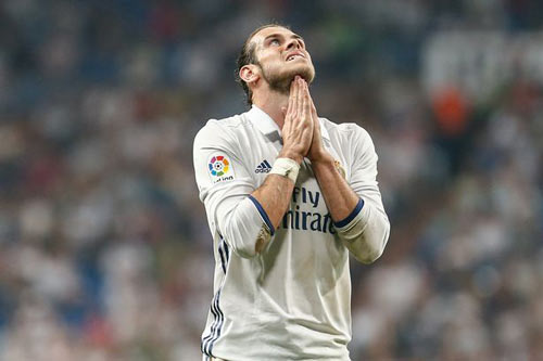 Real lục đục nội bộ vì Bale đòi lương khủng sau Ronaldo - 1