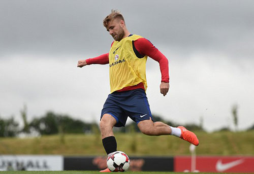 Tin HOT tối 4/9: Griezmann ở lại Atletico vì Simeone - 2