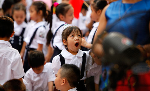 Những hình ảnh ngộ nghĩnh của trẻ nhỏ ngày đầu tới lớp - 5