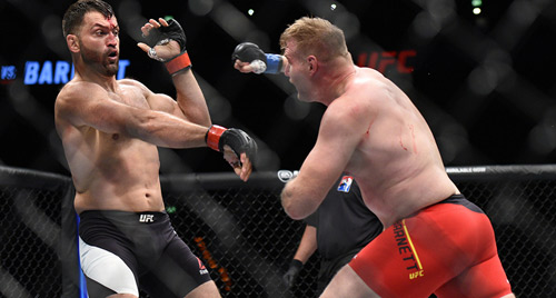 UFC: Nuôi thù 16 năm hạ đối thủ trong vài phút - 1