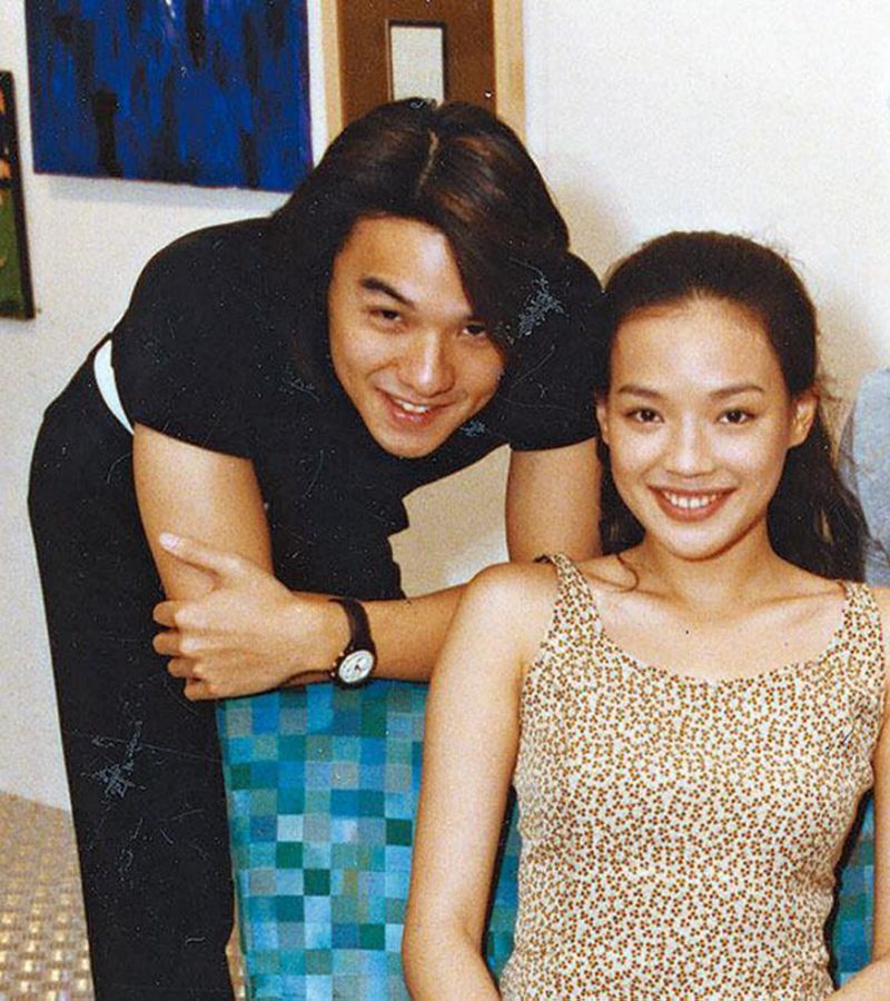 Tình sử toàn trai đẹp của mỹ nhân "đen tình" Thư Kỳ - 2